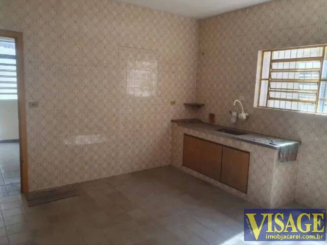 Sobrado para Venda em Jacareí - 5