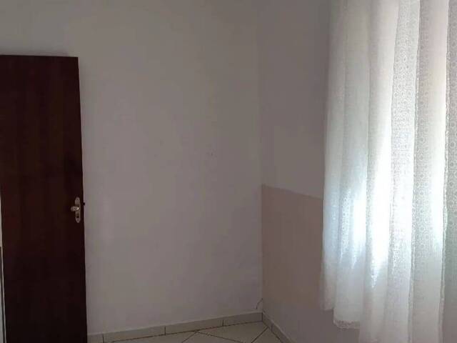 #25068 - Casa para Venda em Jacareí - SP - 2