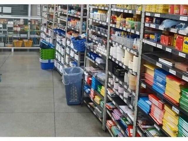 Galpão/Depósito/Armazém para Venda em Jacareí - 4