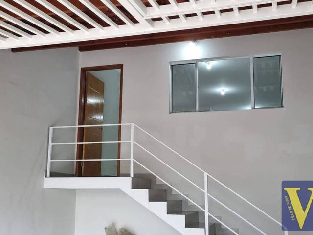 Casa para Venda em São José dos Campos - 4