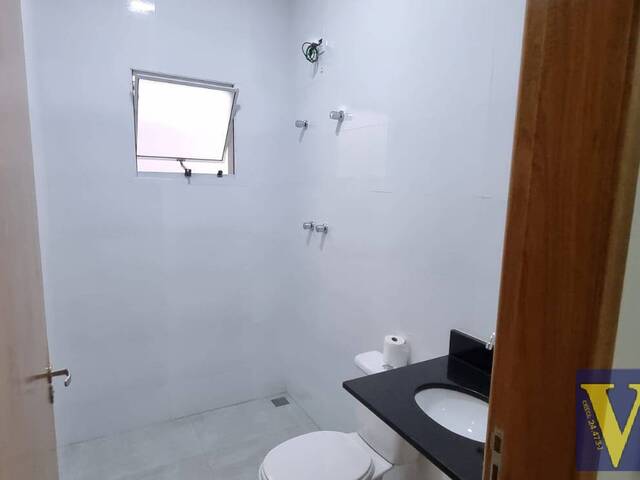 Casa para Venda em São José dos Campos - 5