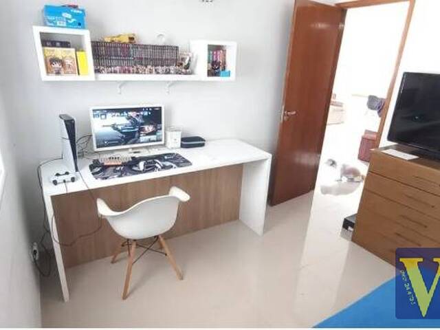 Casa para Venda em São José dos Campos - 4