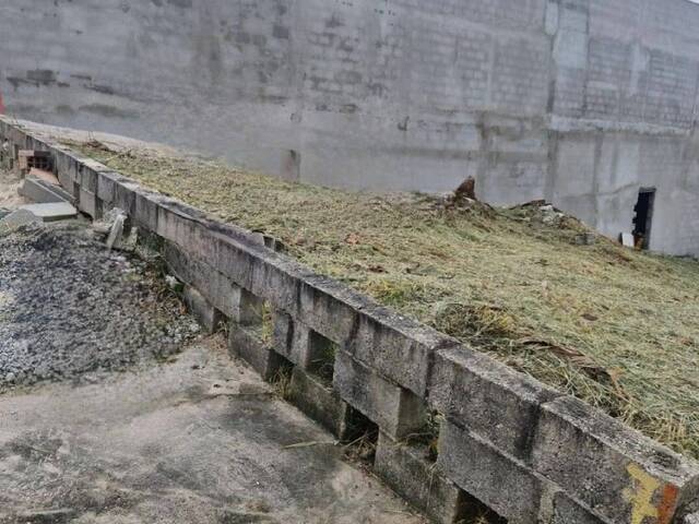 Terreno para Venda em Jacareí - 4