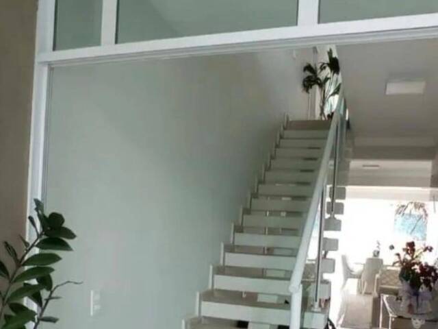 Casa para Venda em Jacareí - 5