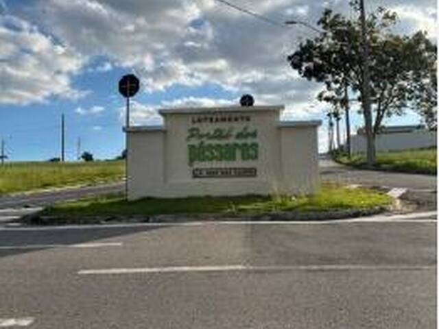 Terreno para Venda em São José dos Campos - 5