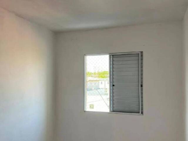 Apartamento para Venda em Jacareí - 4