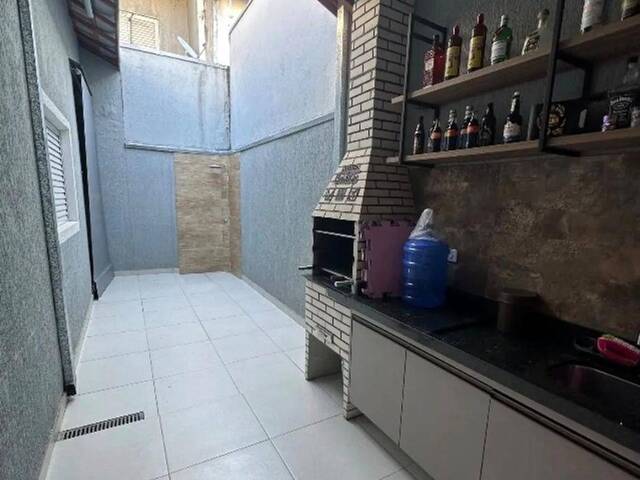 #25227 - Casa para Venda em Jacareí - SP - 3