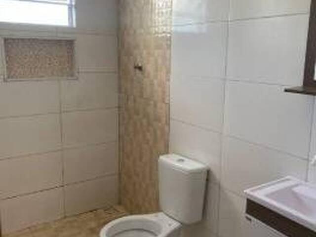 Casa para Venda em São José dos Campos - 4