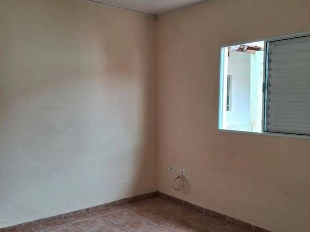 Casa para Venda em Jacareí - 5