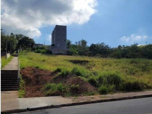 Terreno para Venda em São José dos Campos - 5