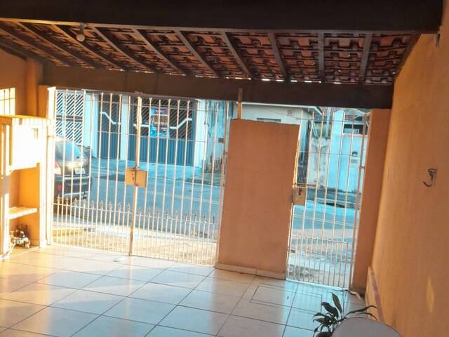 #25392 - Casa para Venda em Jacareí - SP - 1