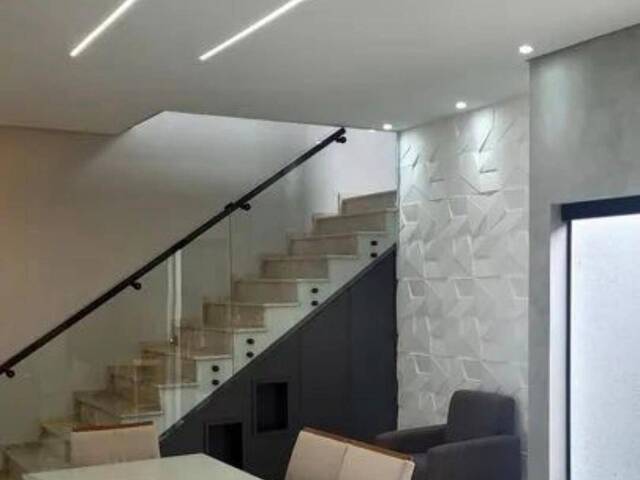 Casa para Venda em Jacareí - 5