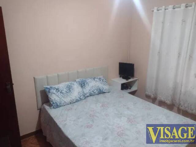 Casa para Venda em São José dos Campos - 4