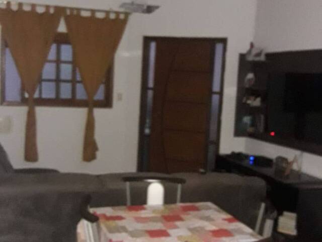 Casa para Venda em São José dos Campos - 4