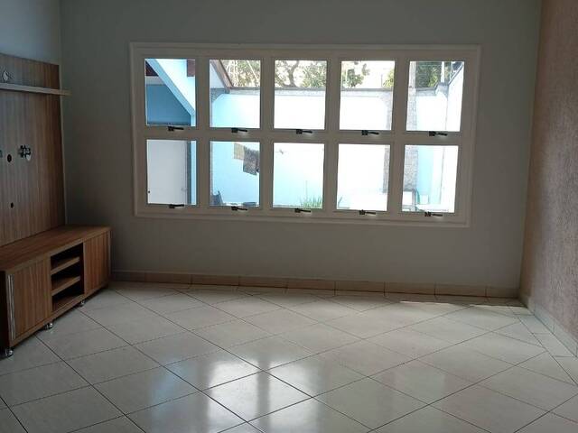 #25481 - Casa para Locação em Jacareí - SP - 2