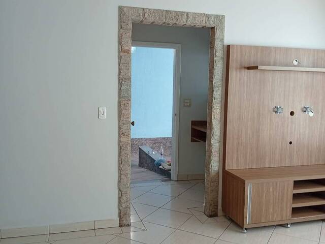 Casa para Locação em Jacareí - 5