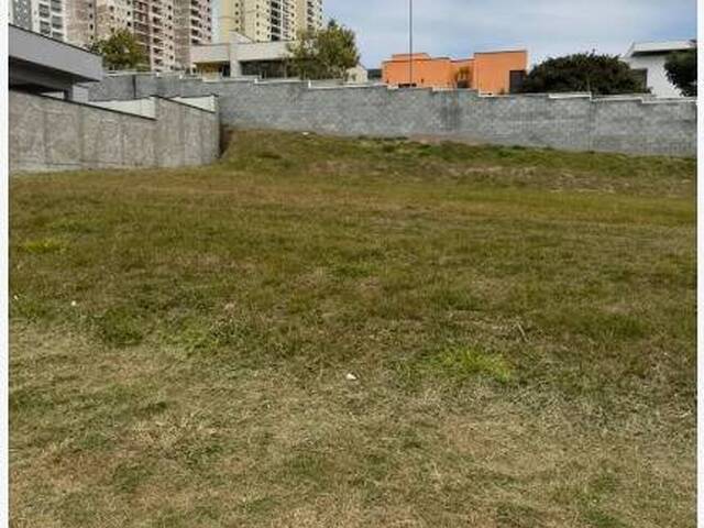 Terreno em condomínio para Venda em São José dos Campos - 4