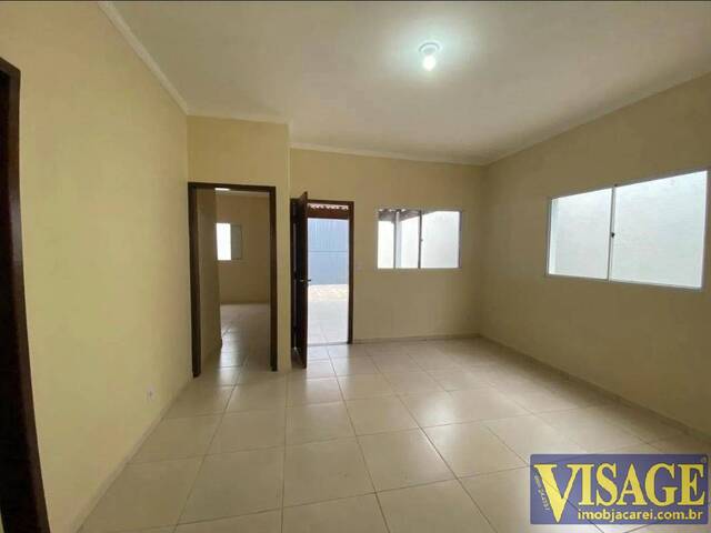 Casa para Venda em Caraguatatuba - 4