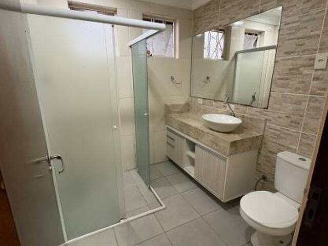 Casa para Venda em São José dos Campos - 4