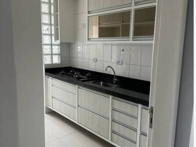 Apartamento para Venda em São José dos Campos - 4