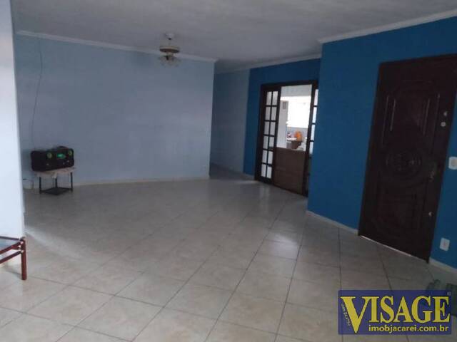 Casa para Venda em São José dos Campos - 5