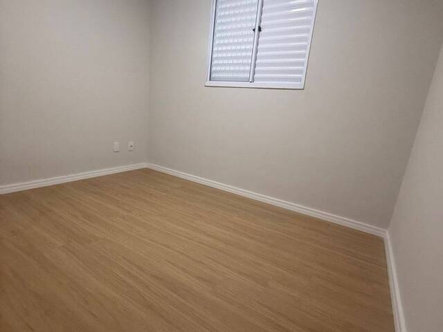 Apartamento para Venda em São José dos Campos - 4
