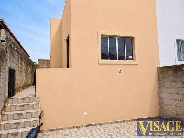 Casa para Venda em Jacareí - 3
