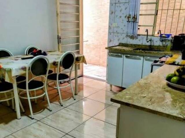 Casa para Venda em São José dos Campos - 5