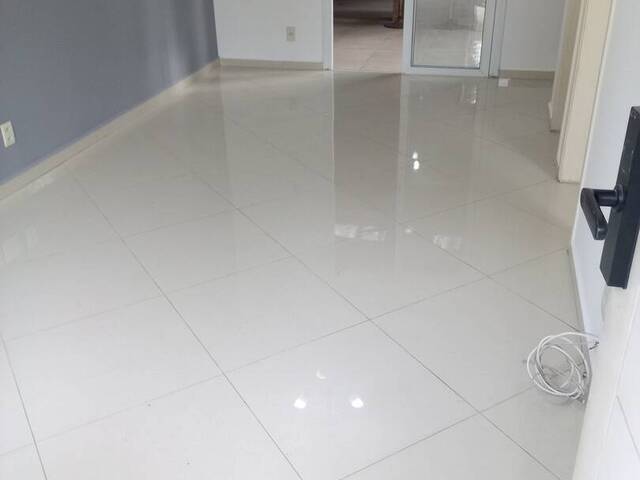 Sobrado em condomínio para Venda em Jacareí - 5