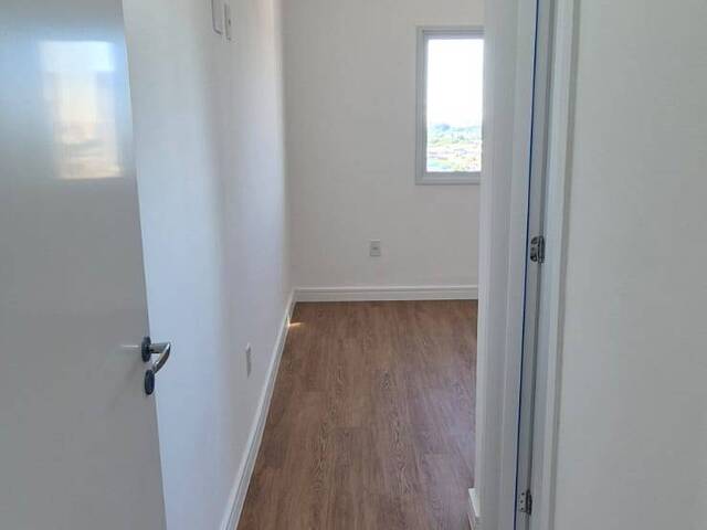 Apartamento para Venda em Jacareí - 4