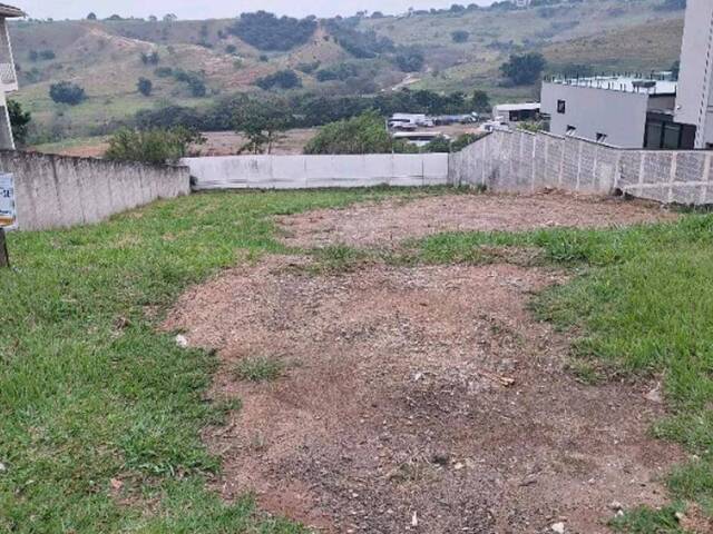 #25843 - Alto Padrão para Venda em Jacareí - SP - 1