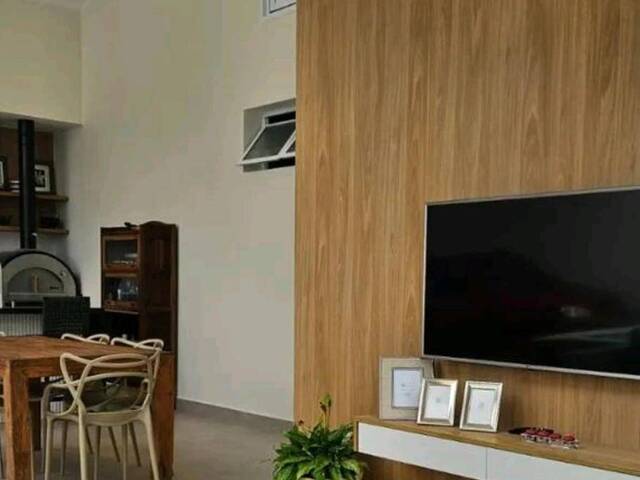 #25845 - Casa para Venda em Jacareí - SP - 1
