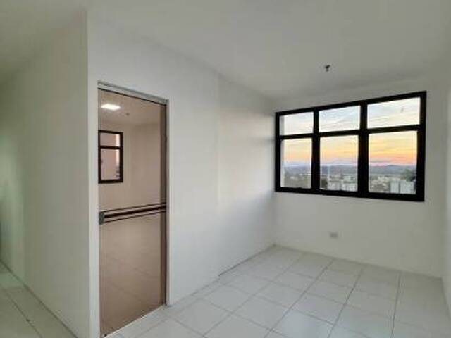 Sala para Venda em São José dos Campos - 4