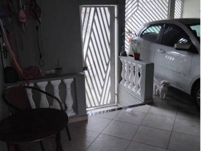 Sobrado para Venda em São José dos Campos - 4