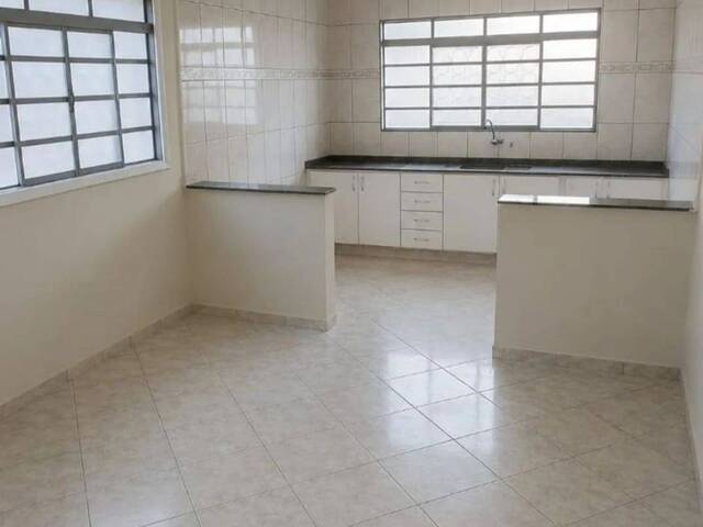 Sobrado para Venda em Jacareí - 5