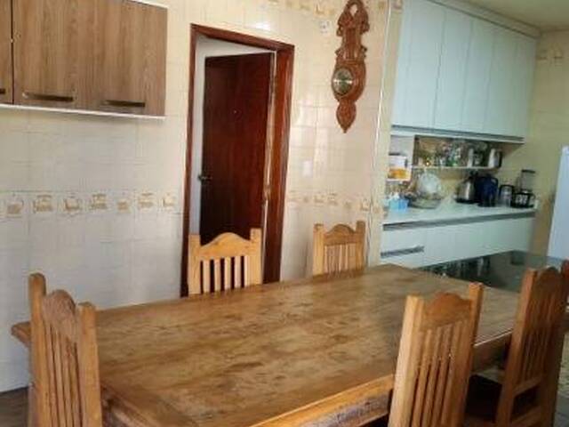 Casa para Venda em São José dos Campos - 5