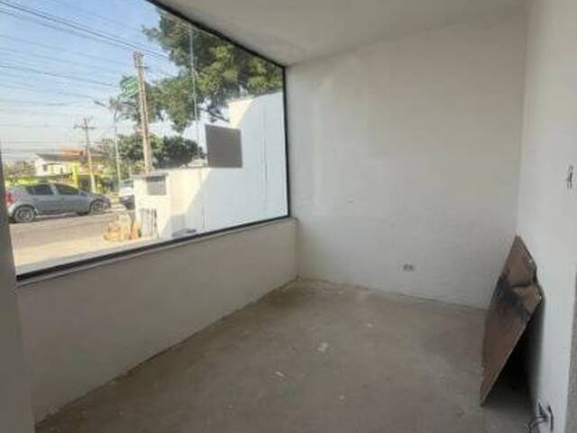 Casa para Venda em São José dos Campos - 5