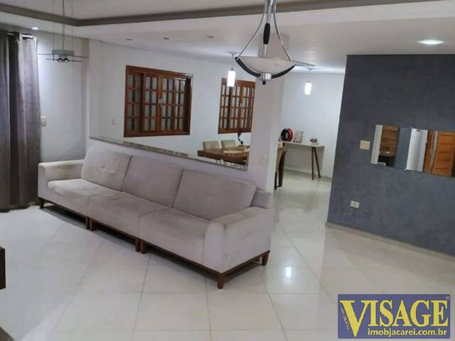 Casa para Venda em Jacareí - 3