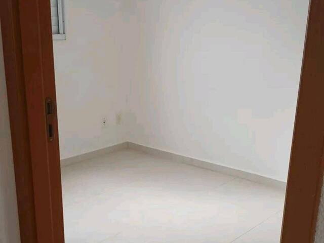 Apartamento para Venda em São José dos Campos - 4