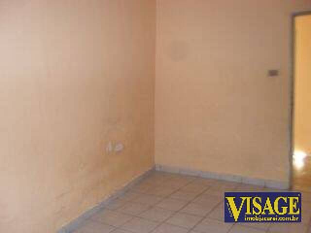 Casa para Venda em Jacareí - 5
