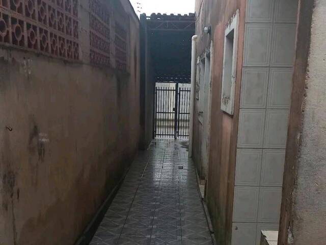 Casa para Venda em São José dos Campos - 5