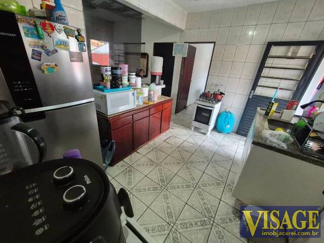 Casa para Venda em São José dos Campos - 4