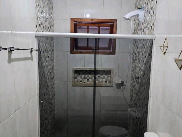 Casa para Venda em São José dos Campos - 4