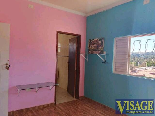 Casa para Venda em São José dos Campos - 4
