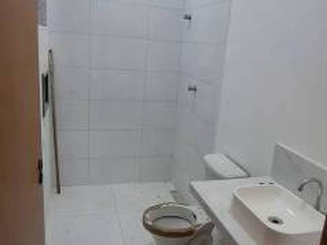 Casa para Venda em São José dos Campos - 4