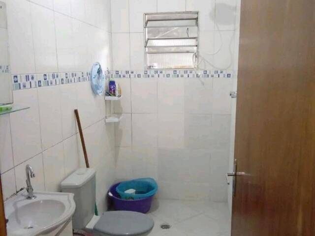 Casa para Venda em São José dos Campos - 5