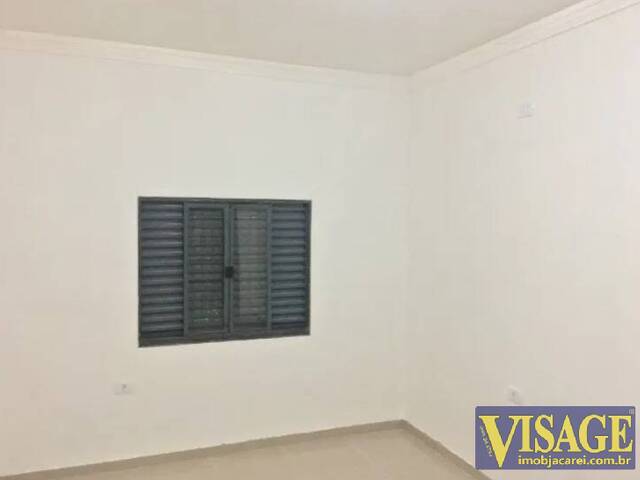 Casa para Venda em São José dos Campos - 5