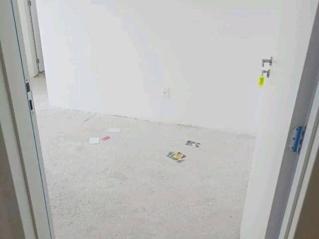 Apartamento para Venda em Jacareí - 4
