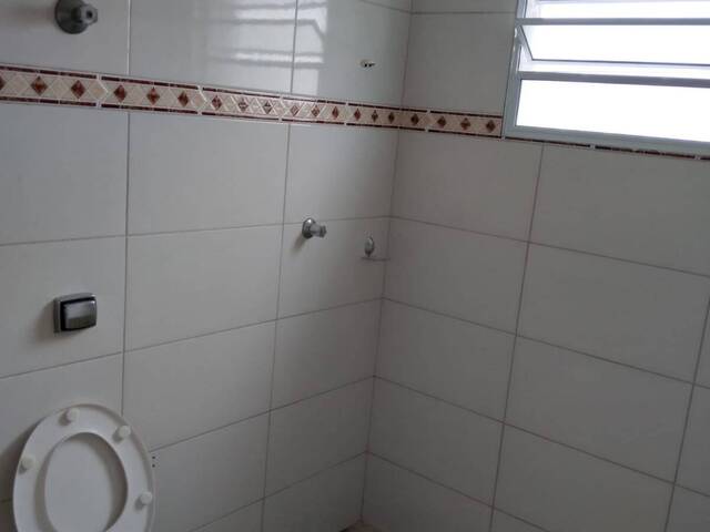 Casa para Venda em Jacareí - 5