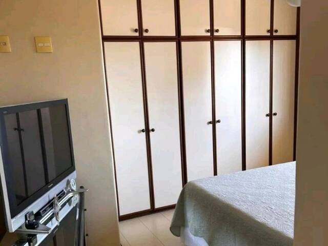 Apartamento para Venda em São José dos Campos - 4